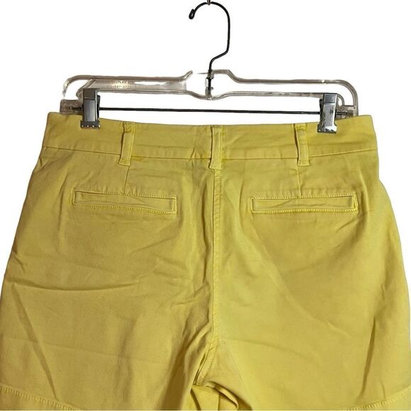 NWT! J. Crew yellow shorts. Size 6 - Picture 6 of 7